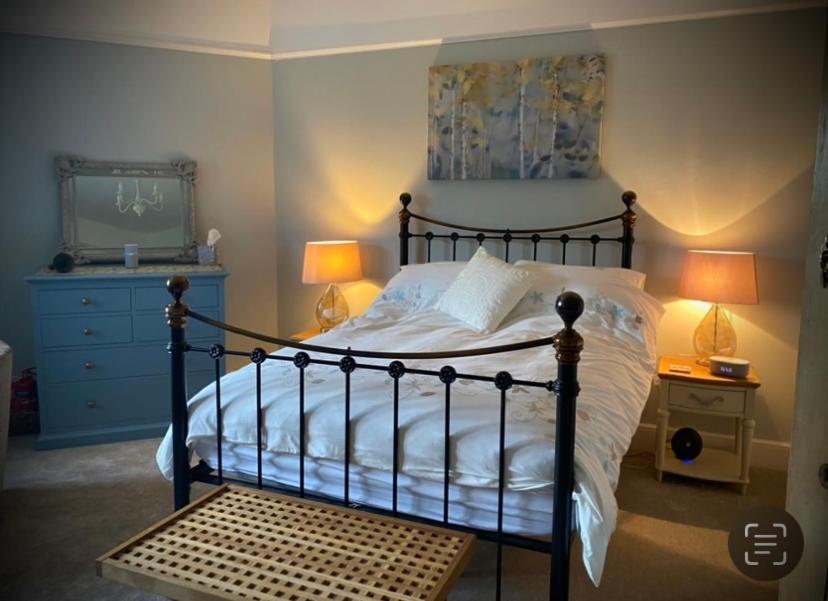 The Old Rectory - Valley View Room In Private Home Stockton-on-Teme Екстер'єр фото